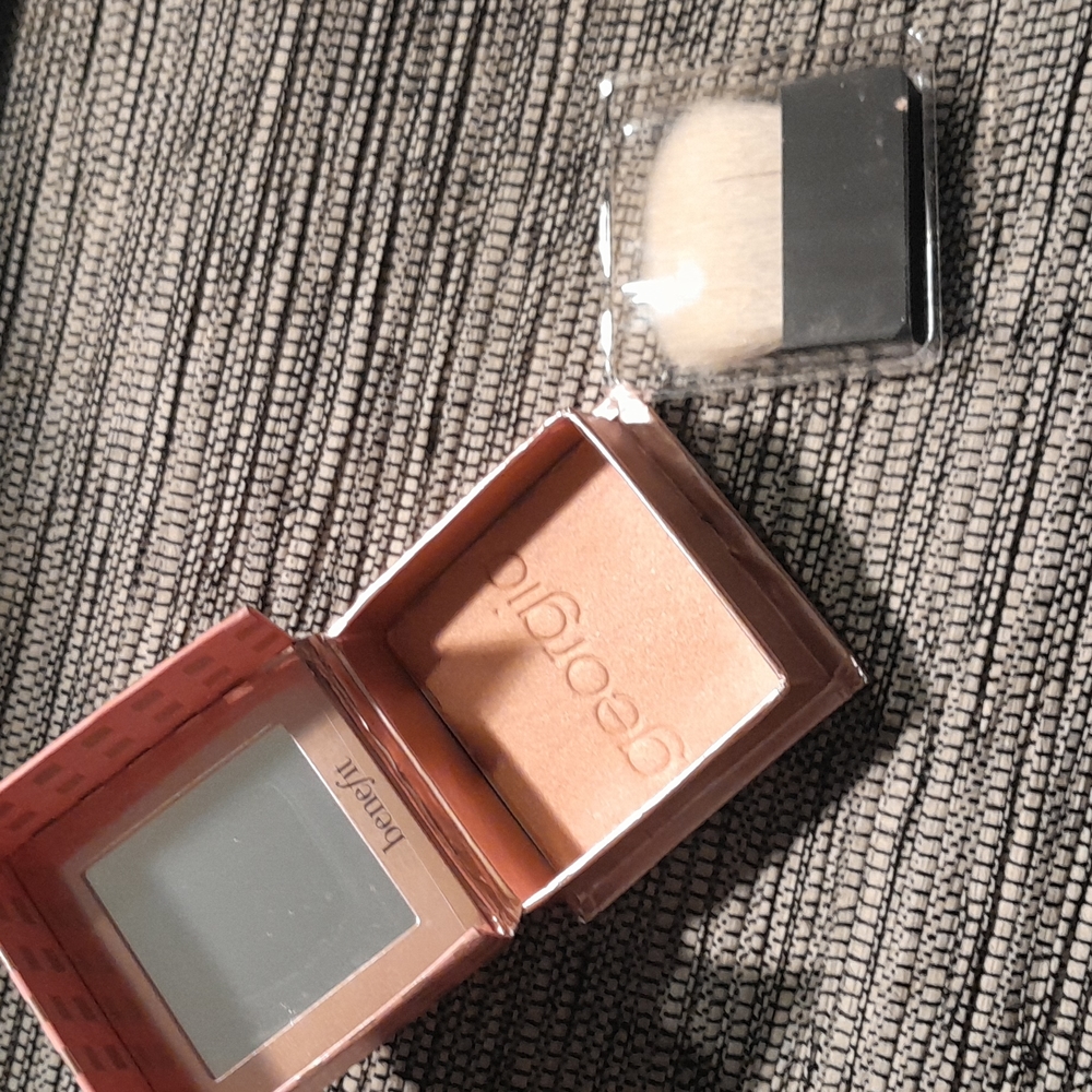 BENEFIT NEW SHADE GEORGIA BLUSH